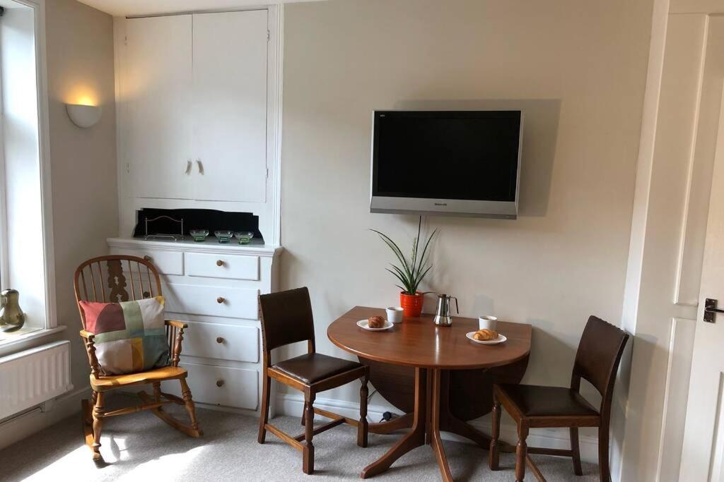 Stylish Studio Gem In The Heart Of Hebden Hebden Bridge Eksteriør bilde